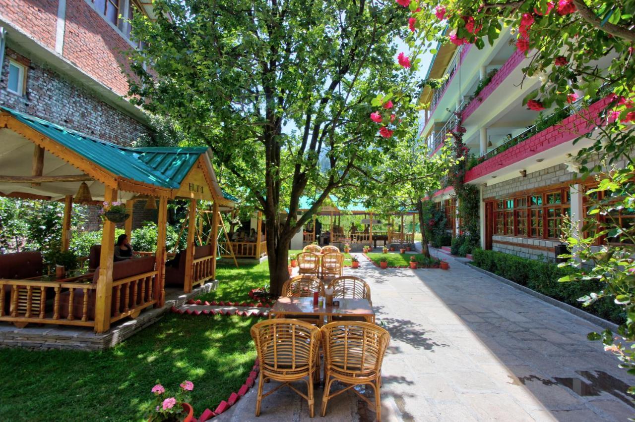 Purnima Guest House Manāli Extérieur photo