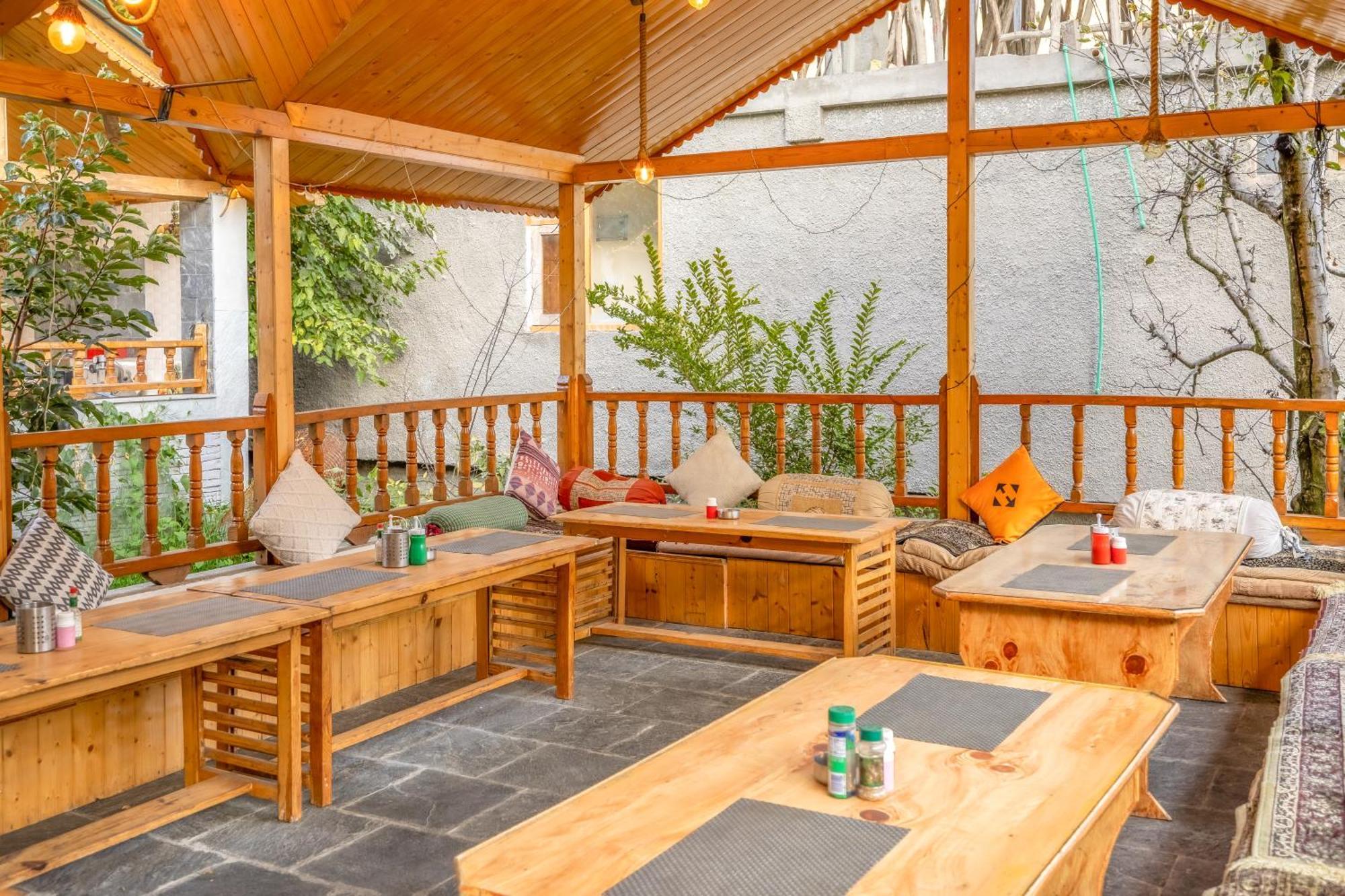 Purnima Guest House Manāli Extérieur photo